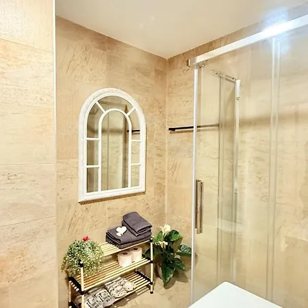 Apartment Perla Exclusive - By Yv