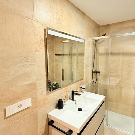 Apartment Perla Exclusive - By Yv *